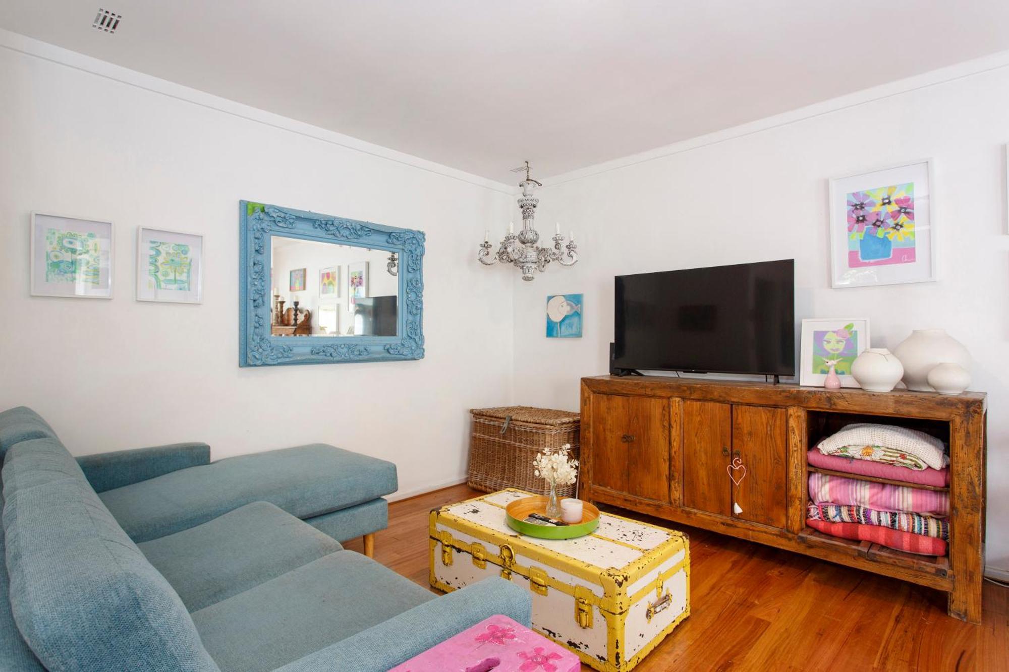 Holiday home Bright & Breezy Beachside Unit In Scarborough *