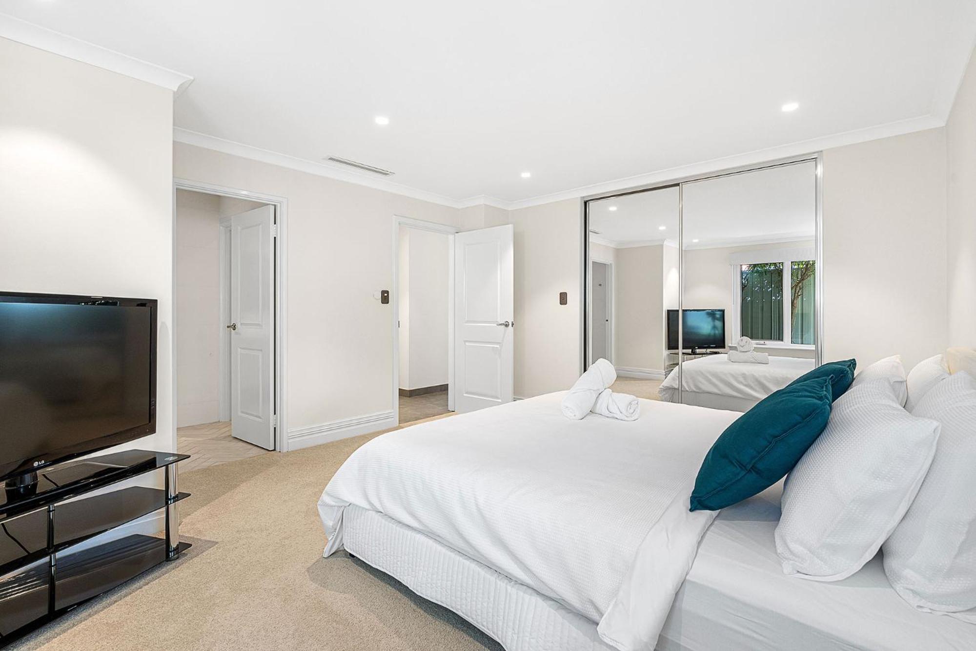 Rumah liburan Exquisite Oasis Family Retreat Perth