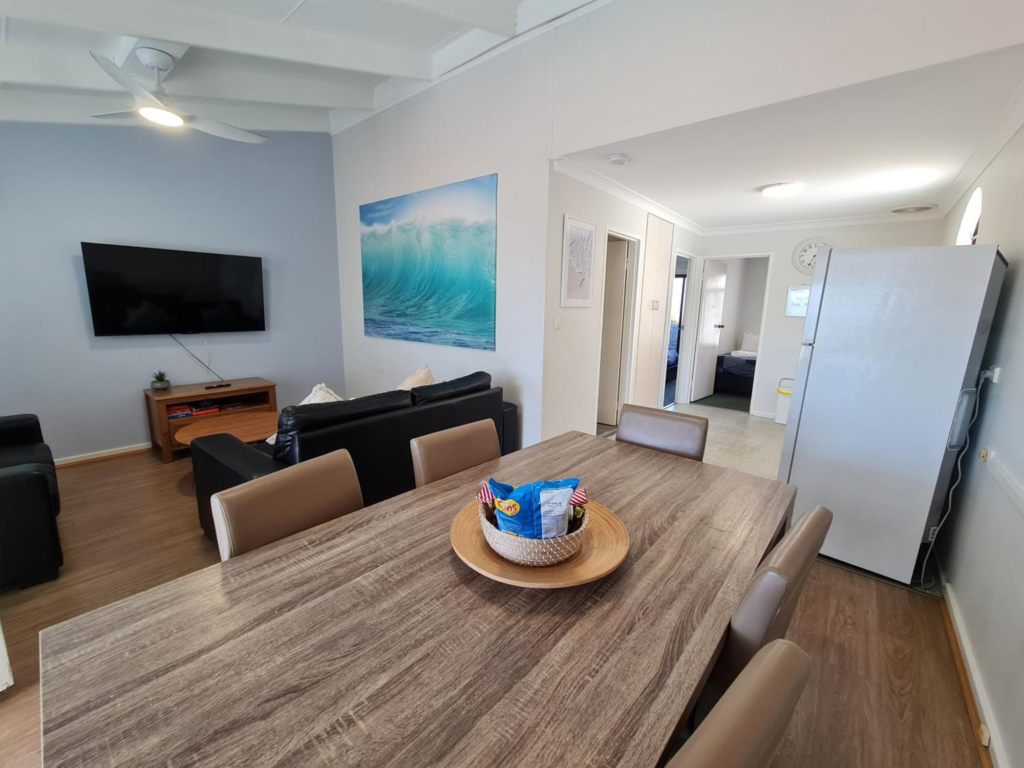 Coastal Living Iconic Scarborough Apartment