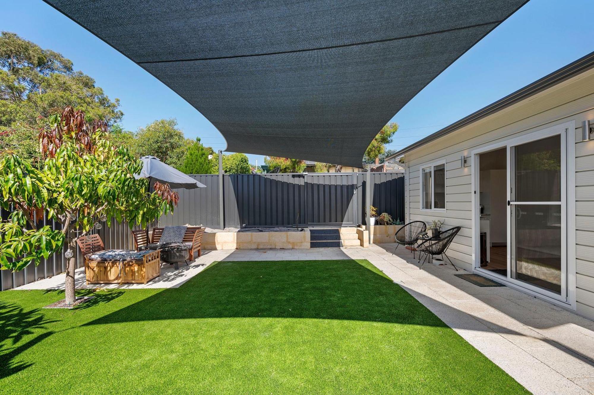 Wembley Nook Retreat *