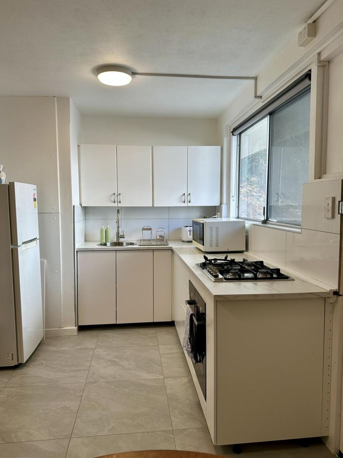 Urban Haven- One Bedroom Apartment Perth