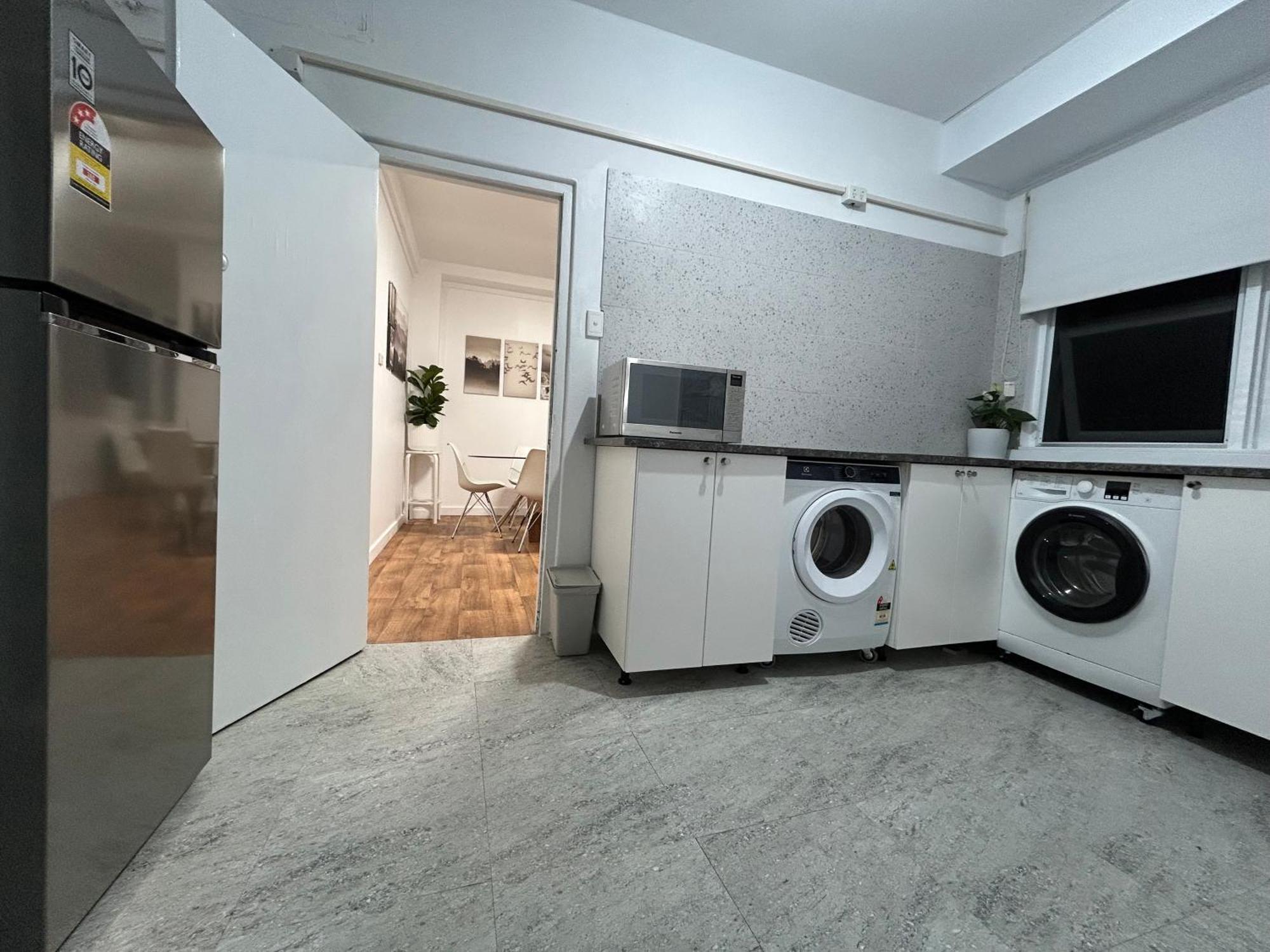 Como Beach Apartments Apartment