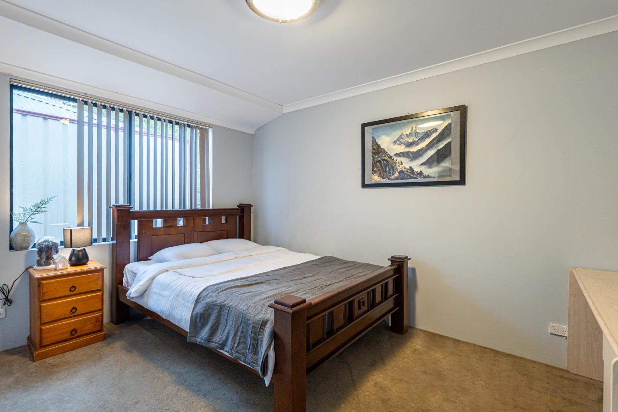 Airport 5Br Haven - Full Kitchen & Tranquil
