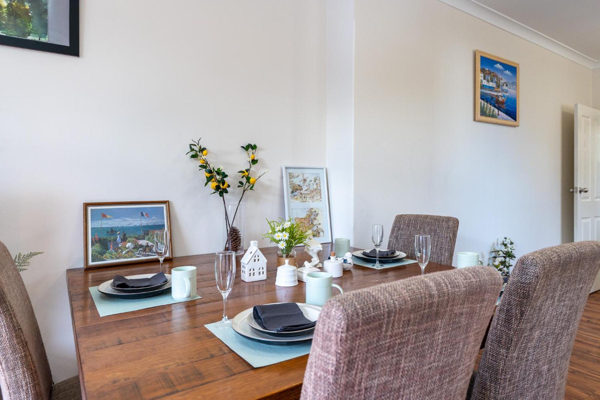 Holiday home A1 Airport Haven - Quick Access, Comfy & Free Parking