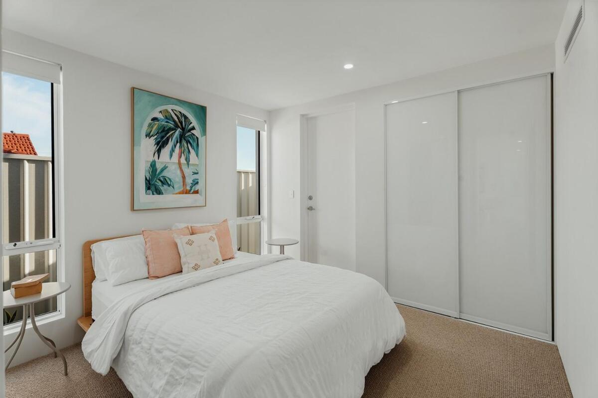 Well Furnished And In A Good Location Perth