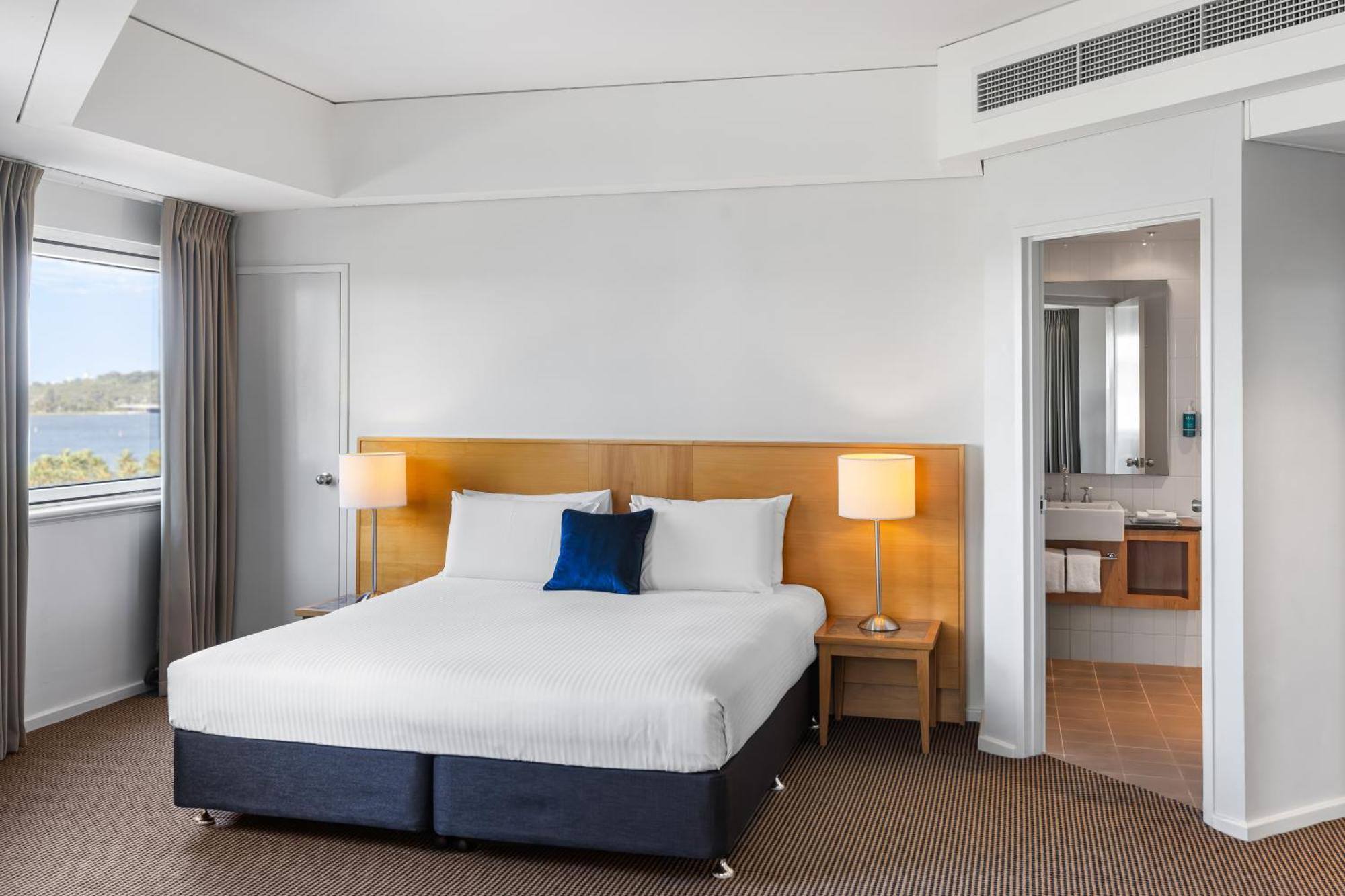 Novotel Langley Hotel