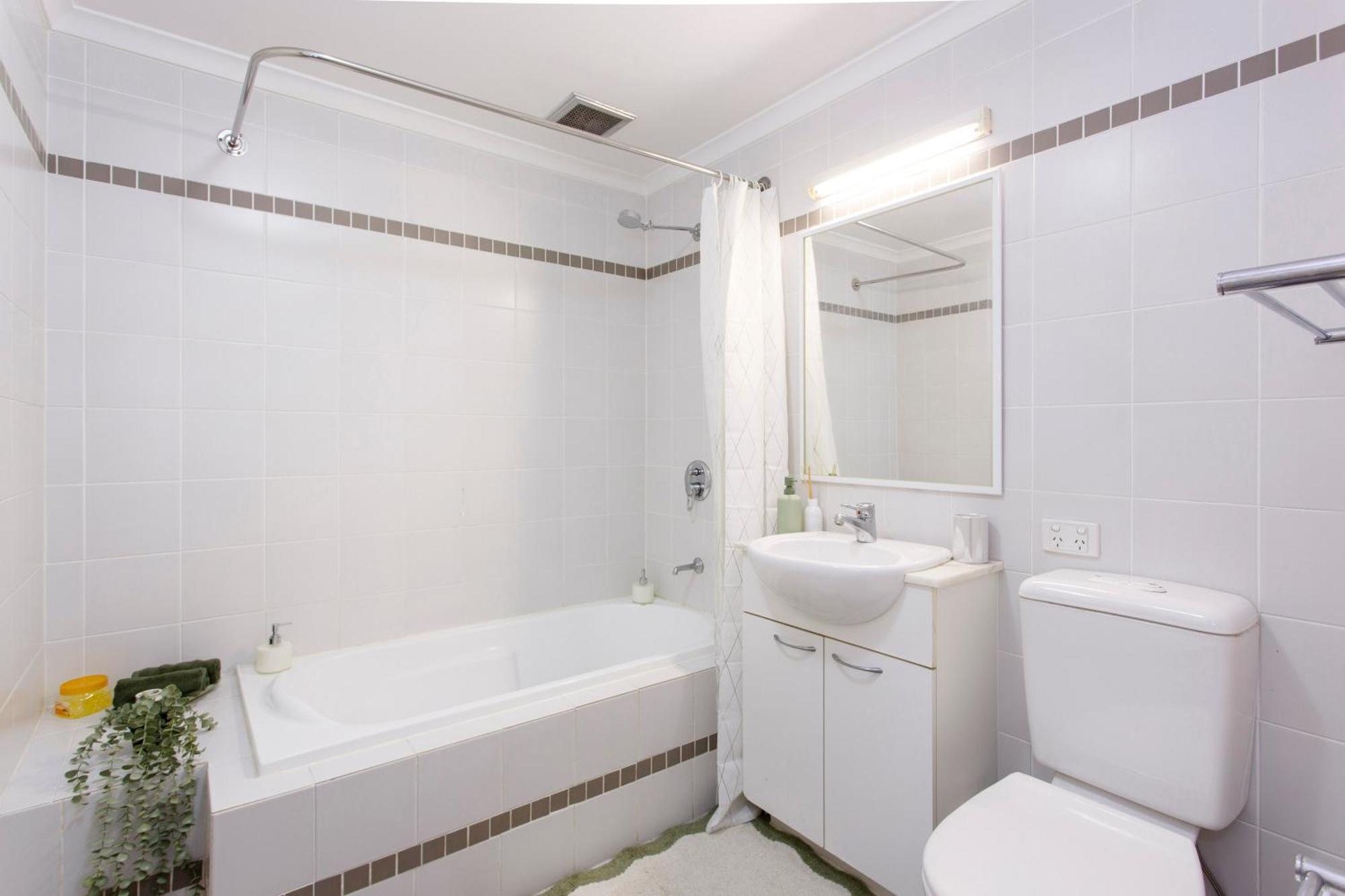 Resort-style Living In Cbd - 2x2 Apartment