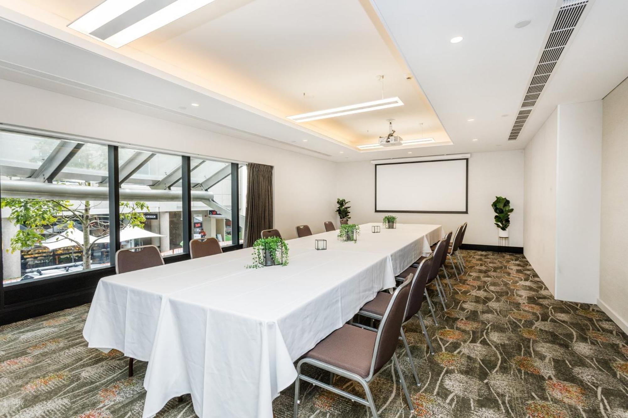 Centre By Ihg 4* Perth