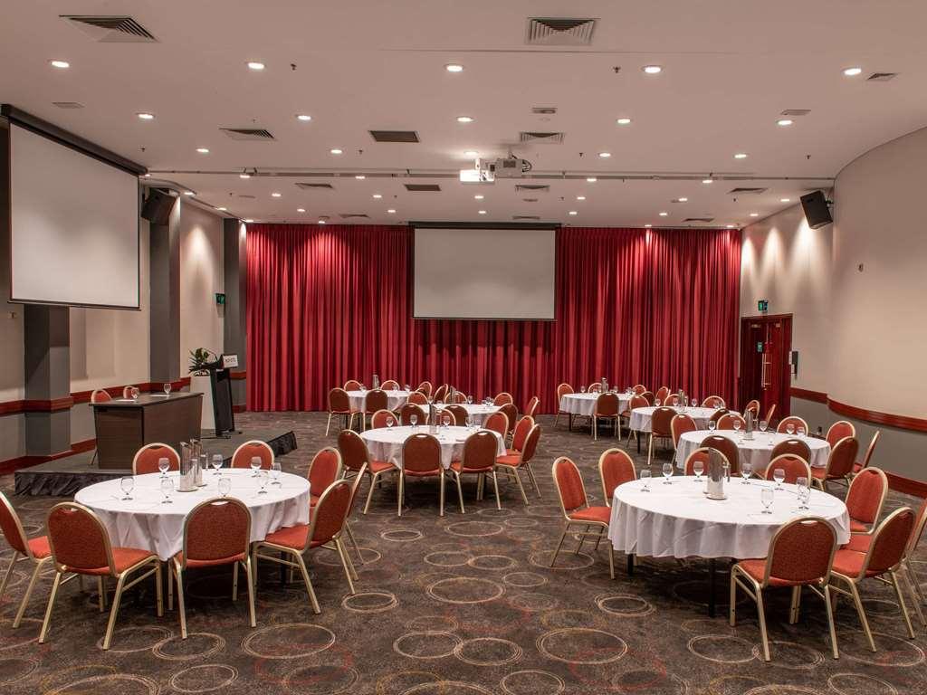 Hotel Novotel Langley 4*