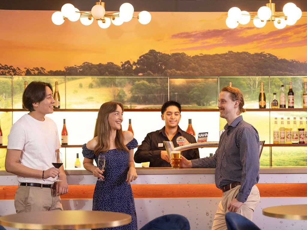 Novotel Langley 4*