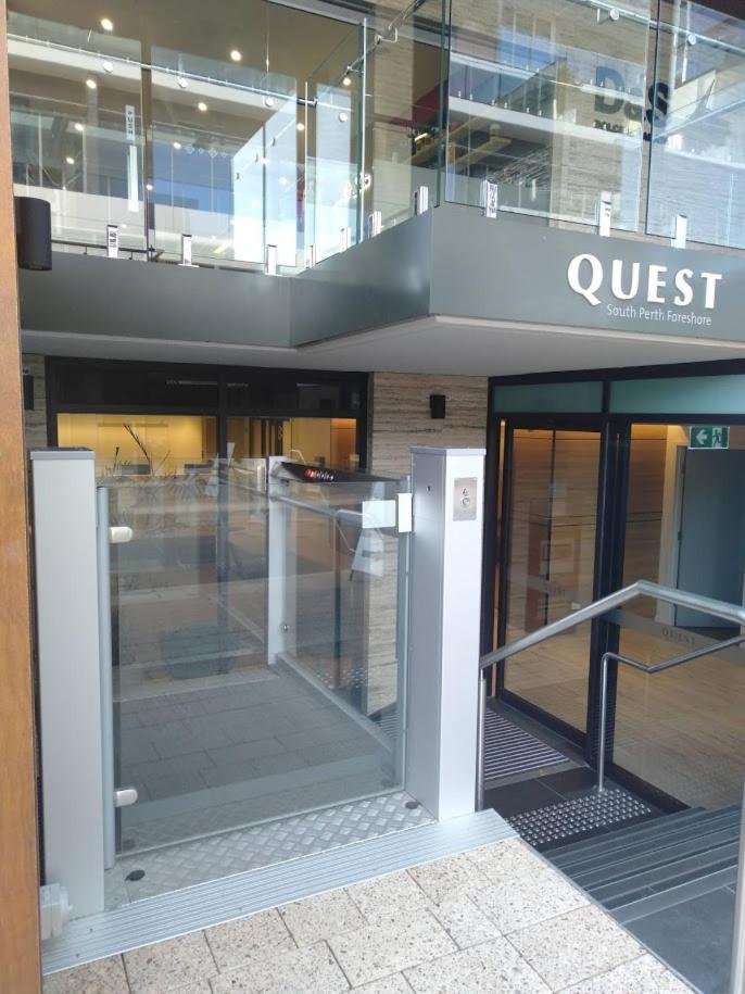 Aparthotel Quest South Foreshore 4*