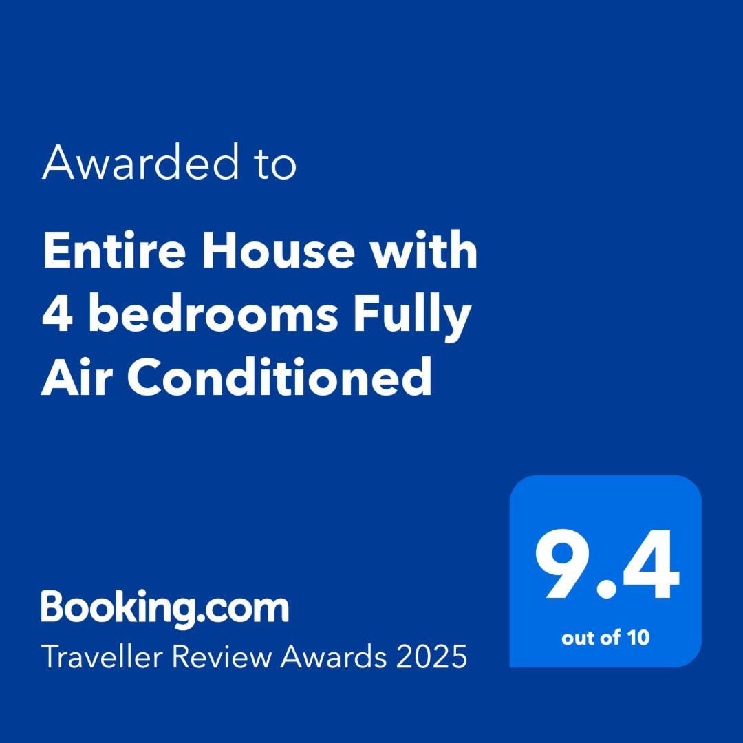 Entire House With 4 Bedrooms Fully Air Conditioned Casa de férias Perth