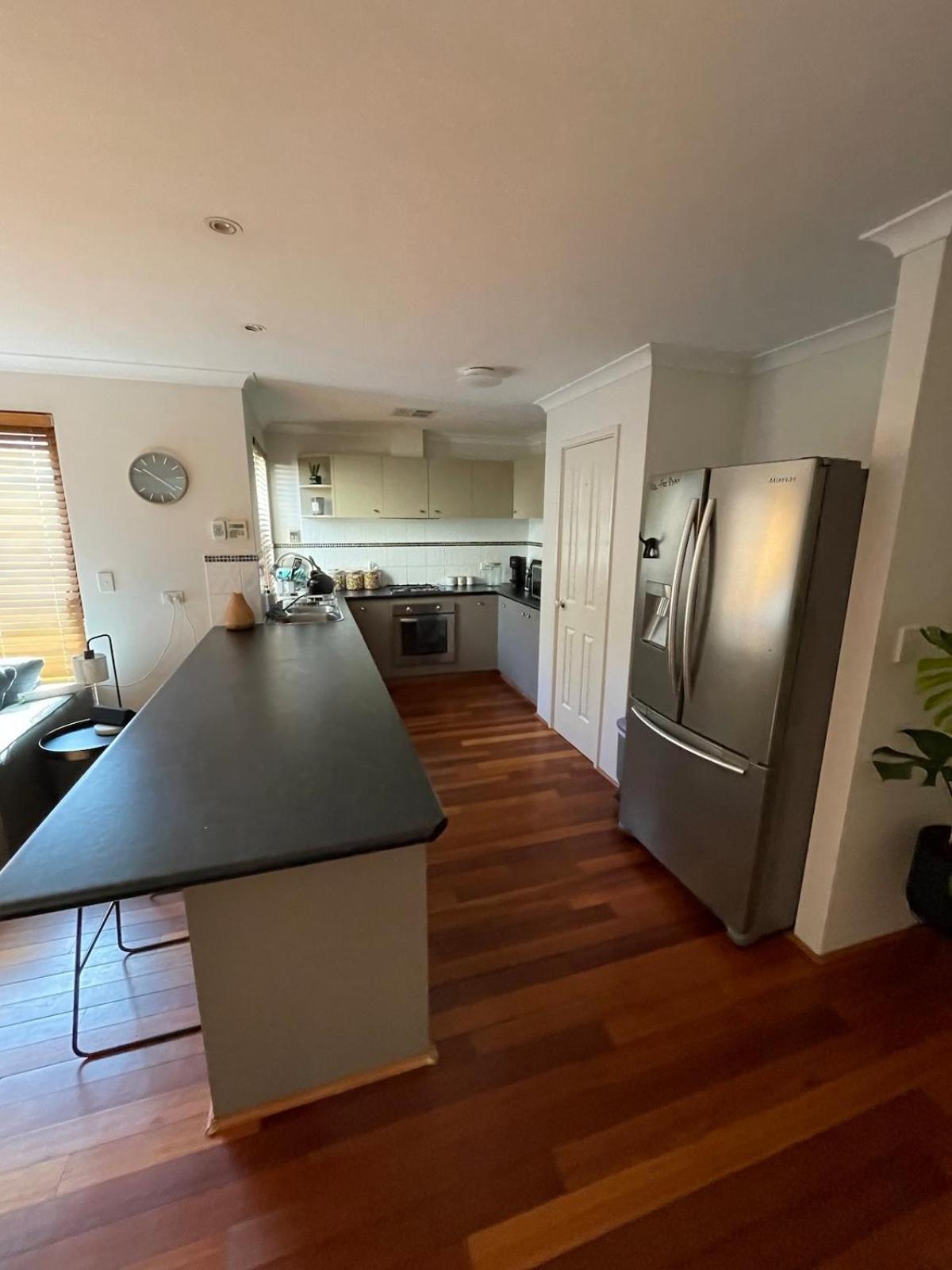 Modern & Great Location! Scarborough Breeze! Casa de férias