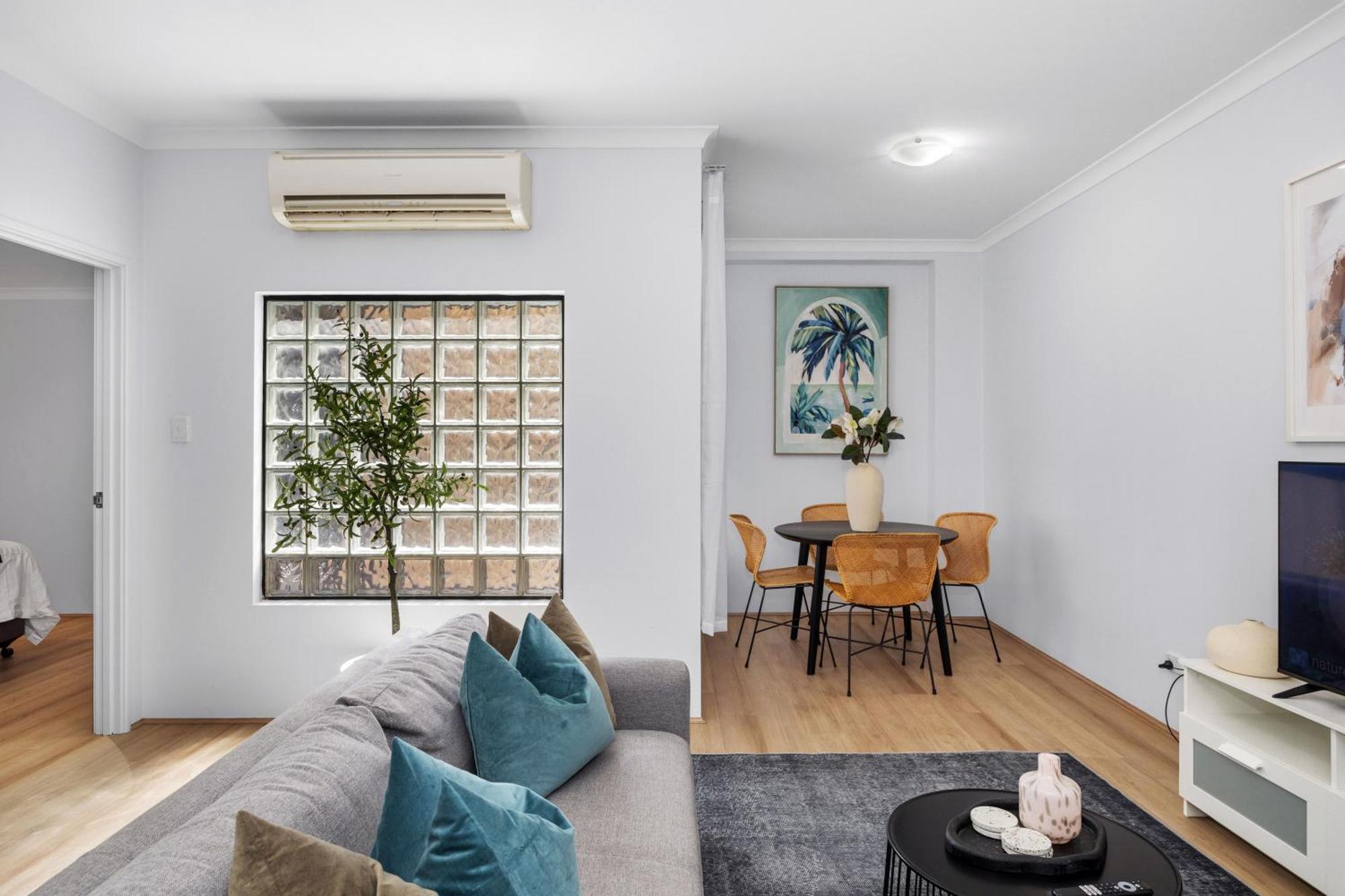 Play & On Hay - 2bdrgympool Apartment Perth