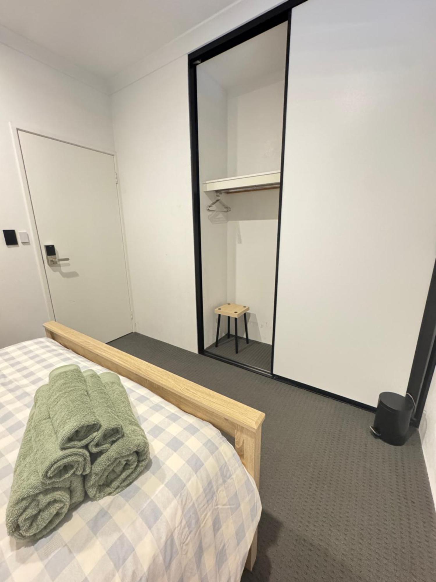Decembre House - 24hrs Self Check-in In Belmont Perth