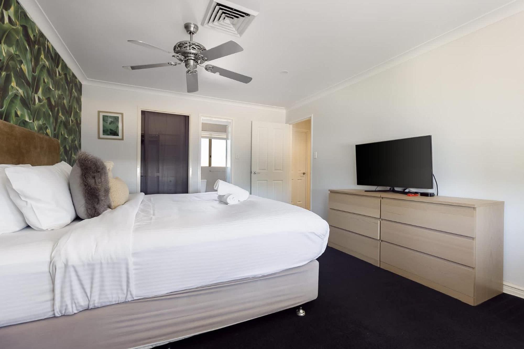 Applecross By Swan River