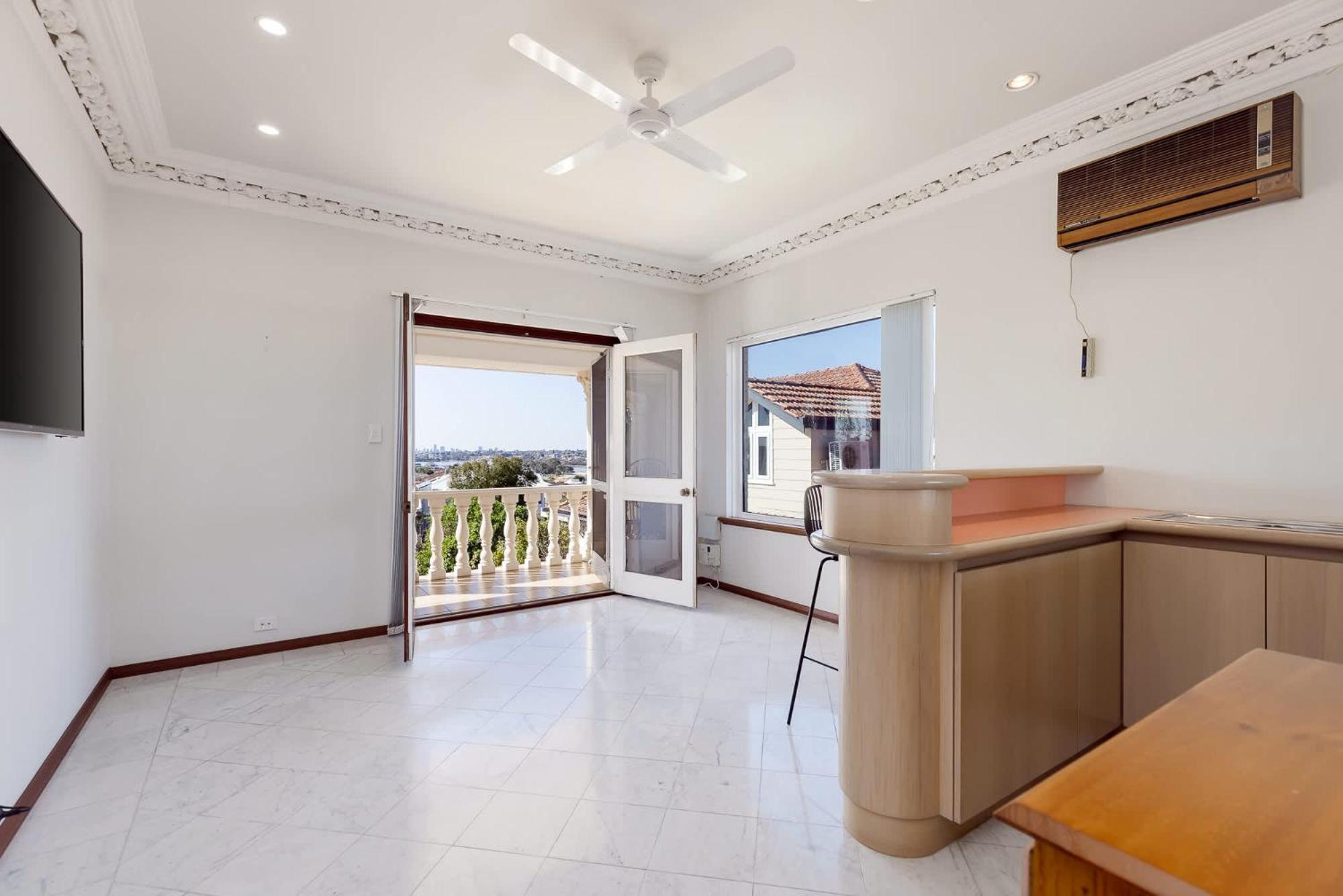 Beautiful House With A View! Holiday home