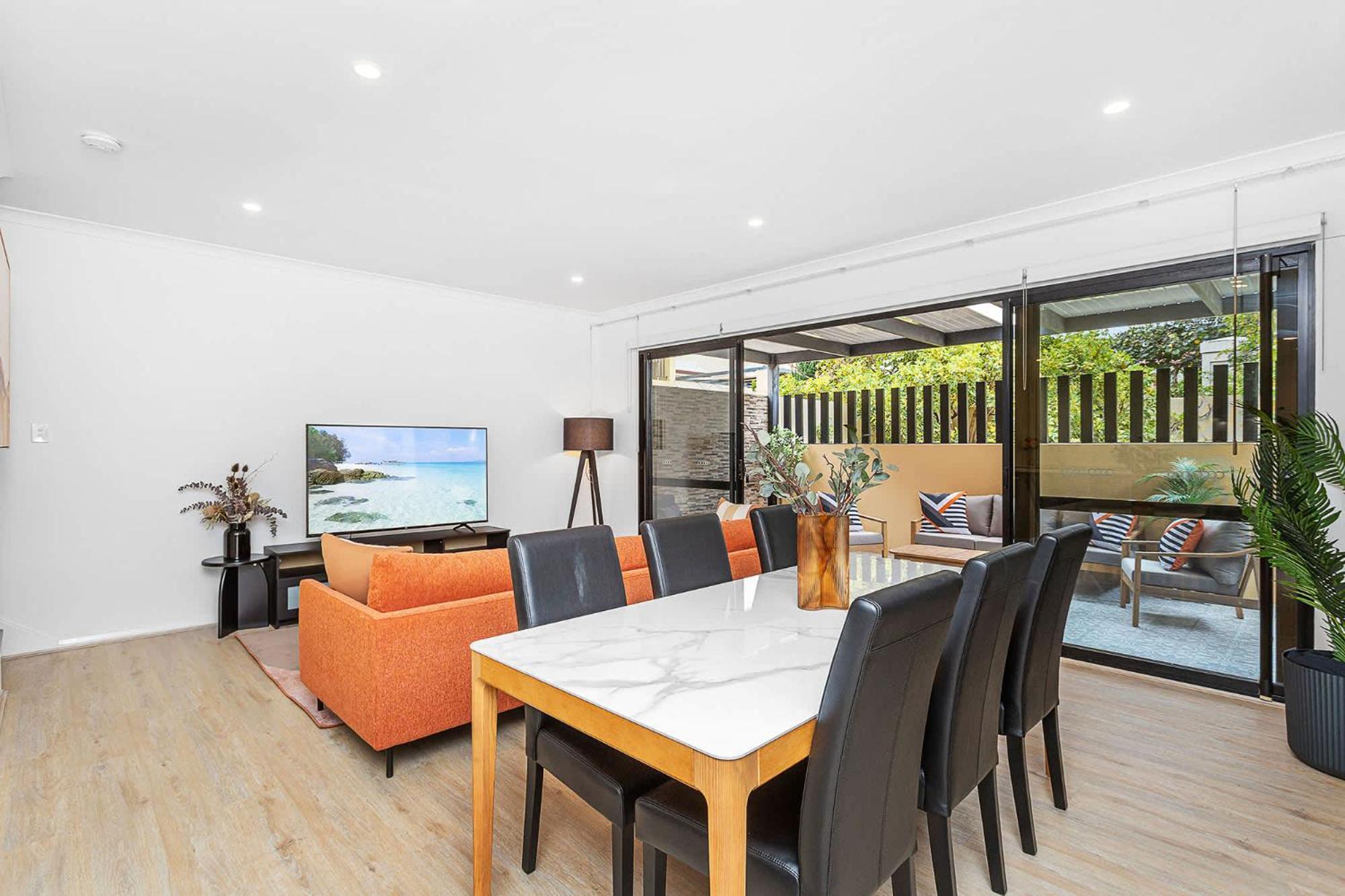 Apartemen Renovated Townhouse In Northbridge Perth