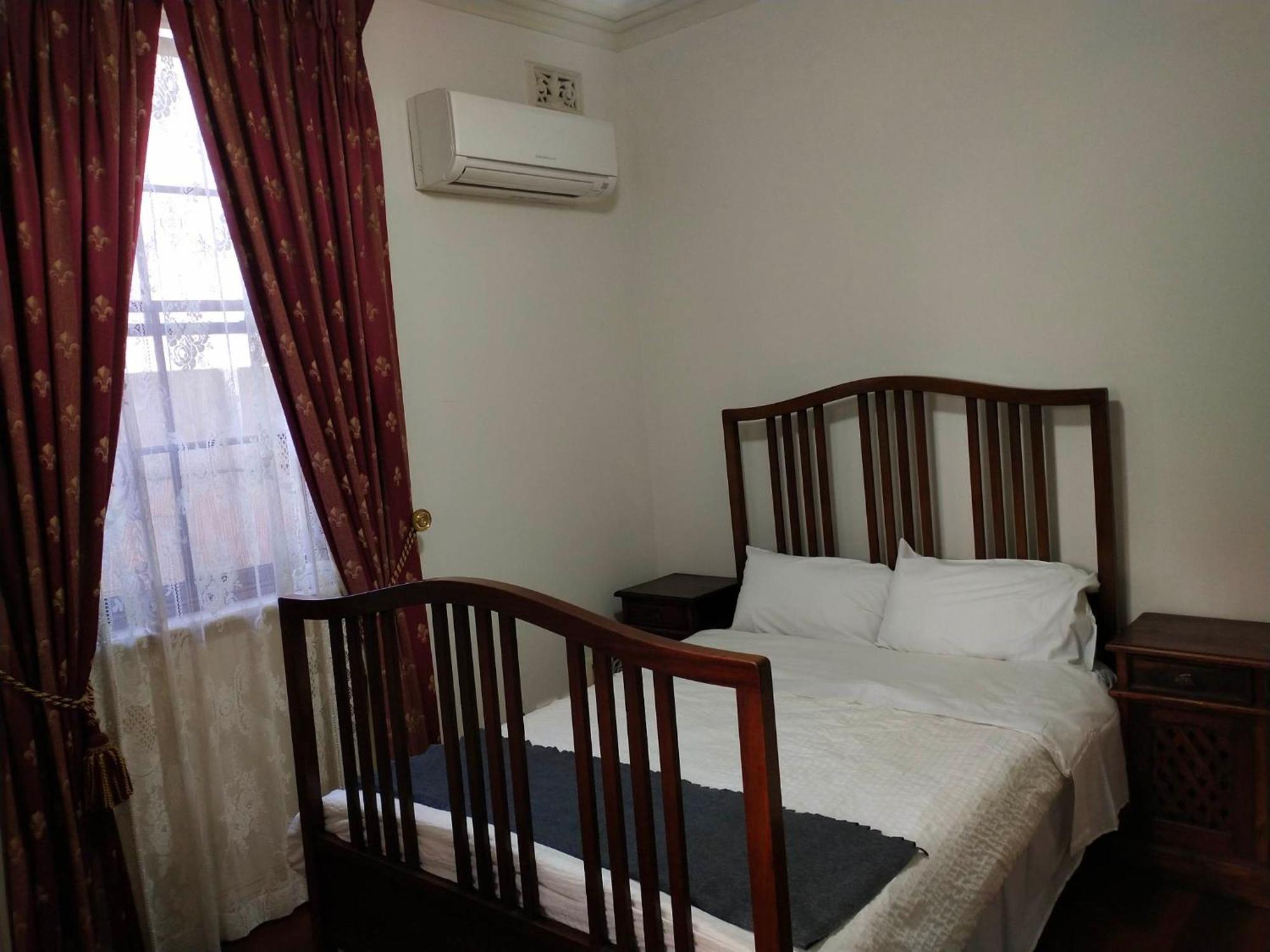 Quite And Peaceful Living Guest house Perth