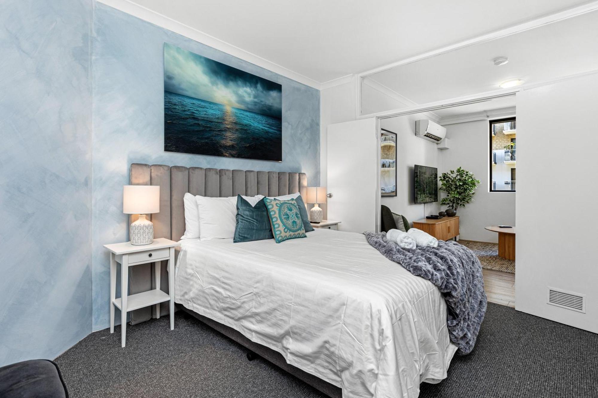 Stunning 1bdr Paradise - Gympool Apartemen Perth
