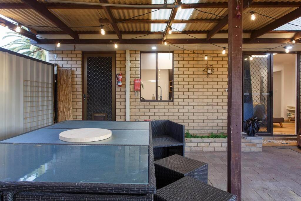 Luxe 3br With Kitchen & Laundry * Perth