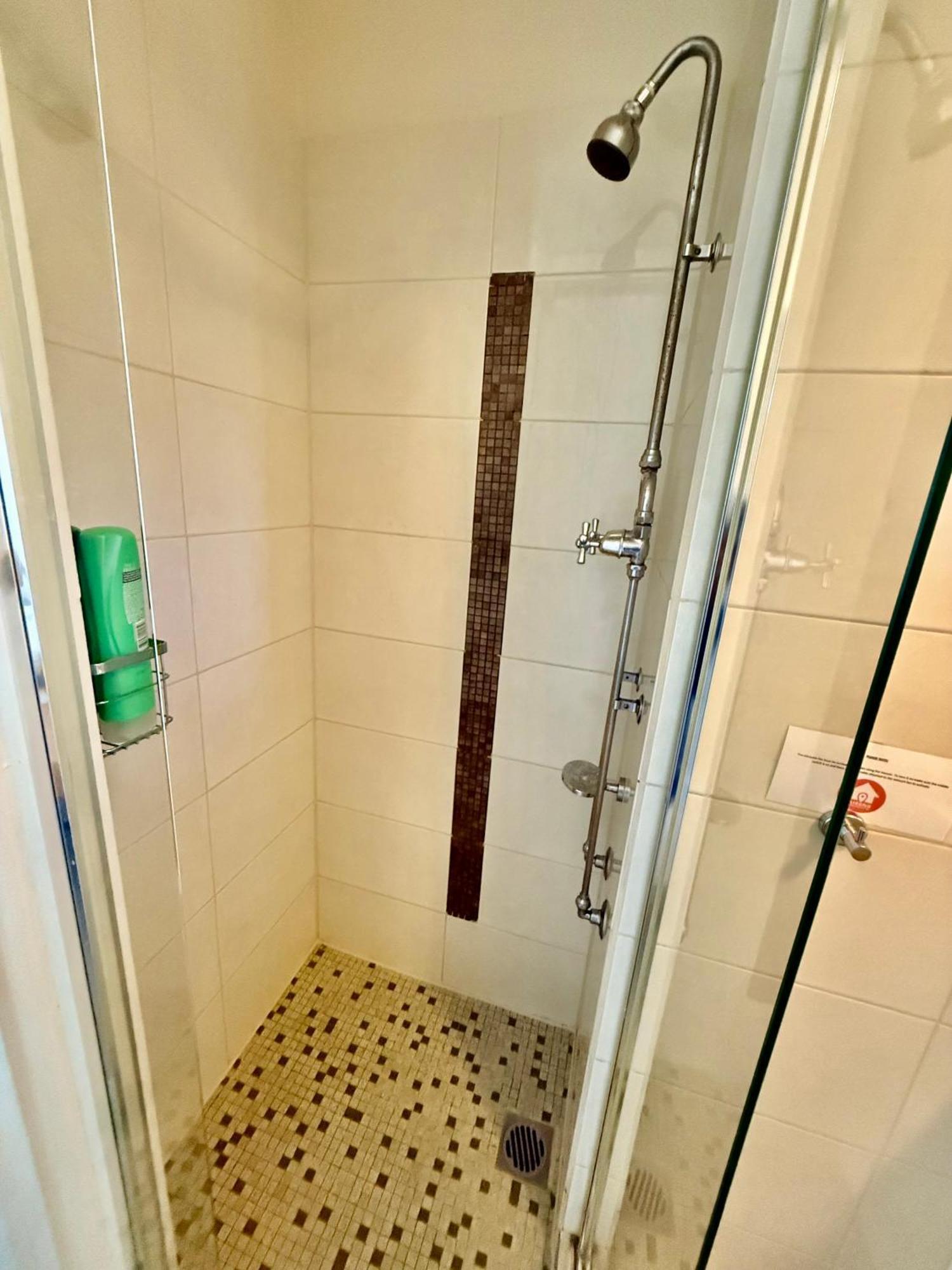63 Spectacular Views 1br Kings Park *