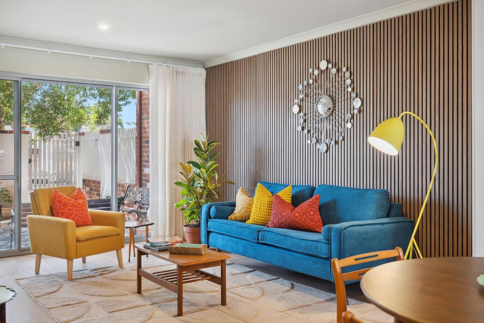 Happy Classic Mid-century Modern Escape