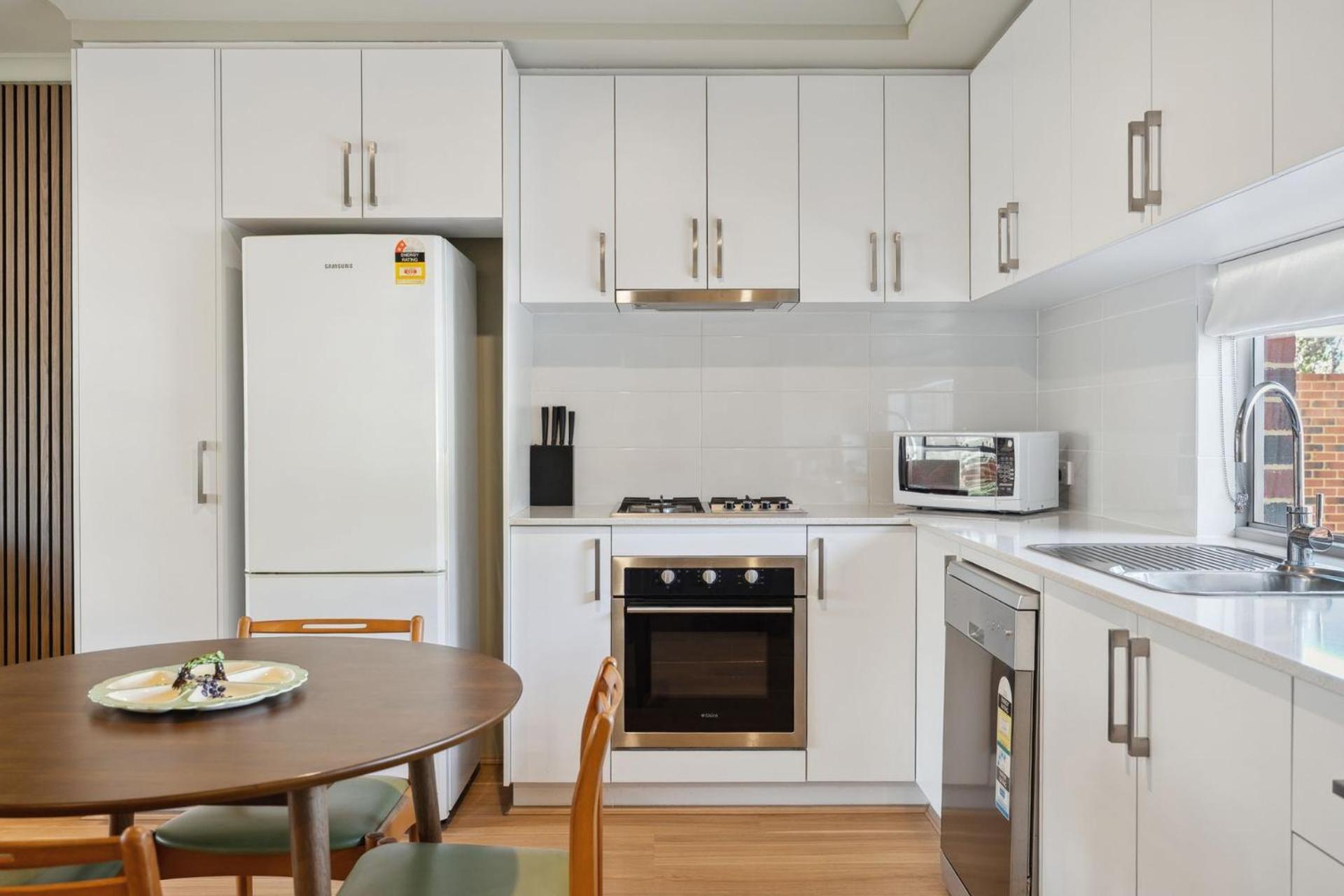Apartment Happy Classic Mid-century Modern Escape Perth