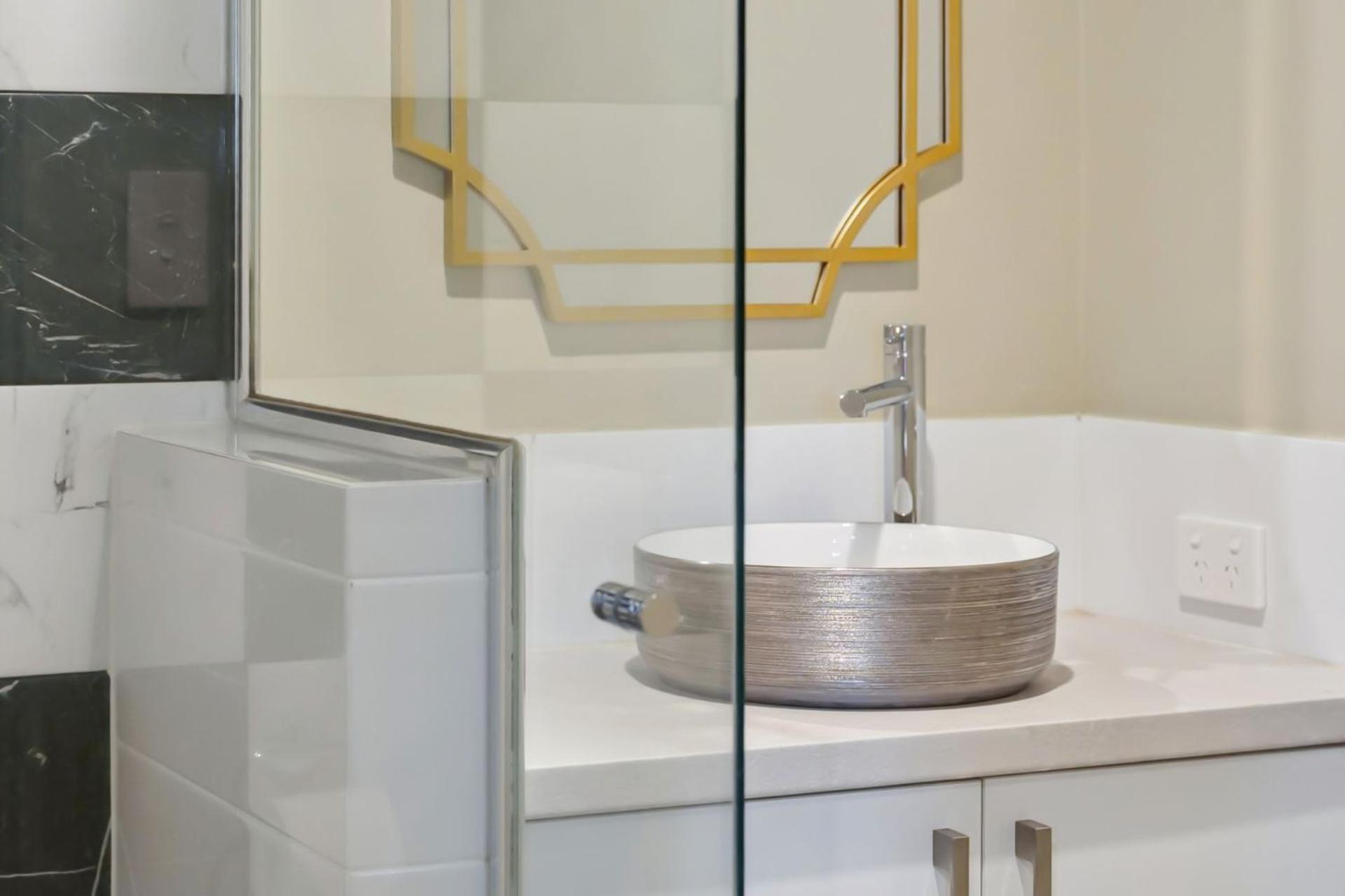 Happy Classic Mid-century Modern Escape Apartment Perth