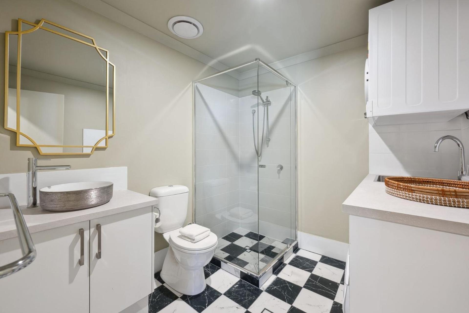 Apartment Happy Classic Mid-century Modern Escape Perth