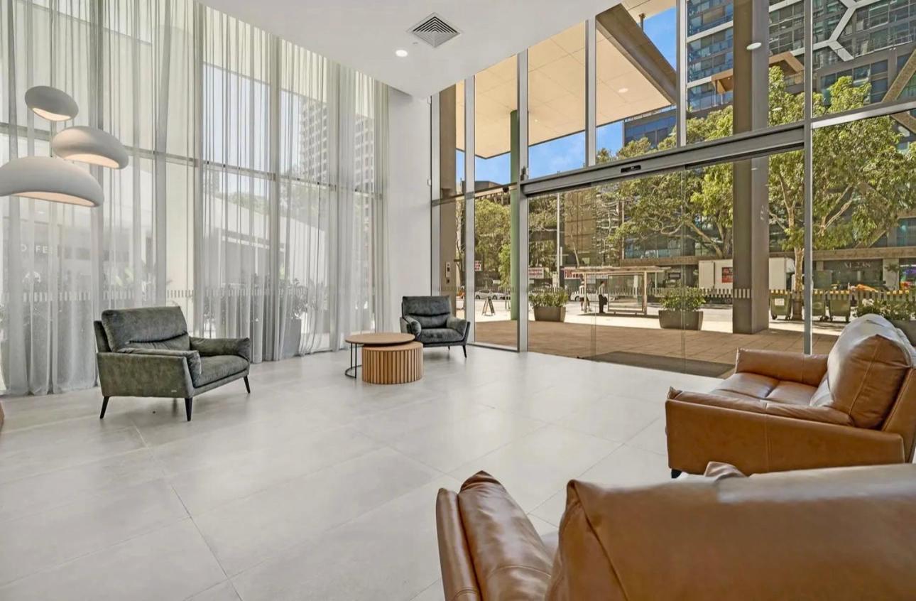 Apartment In The 1b1b Pool And View Perth