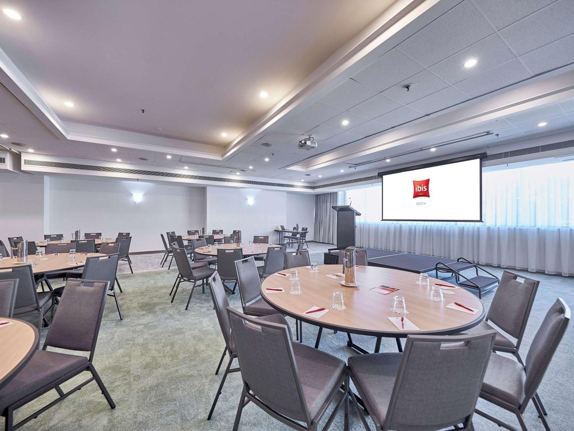 Hotel Ibis 4*