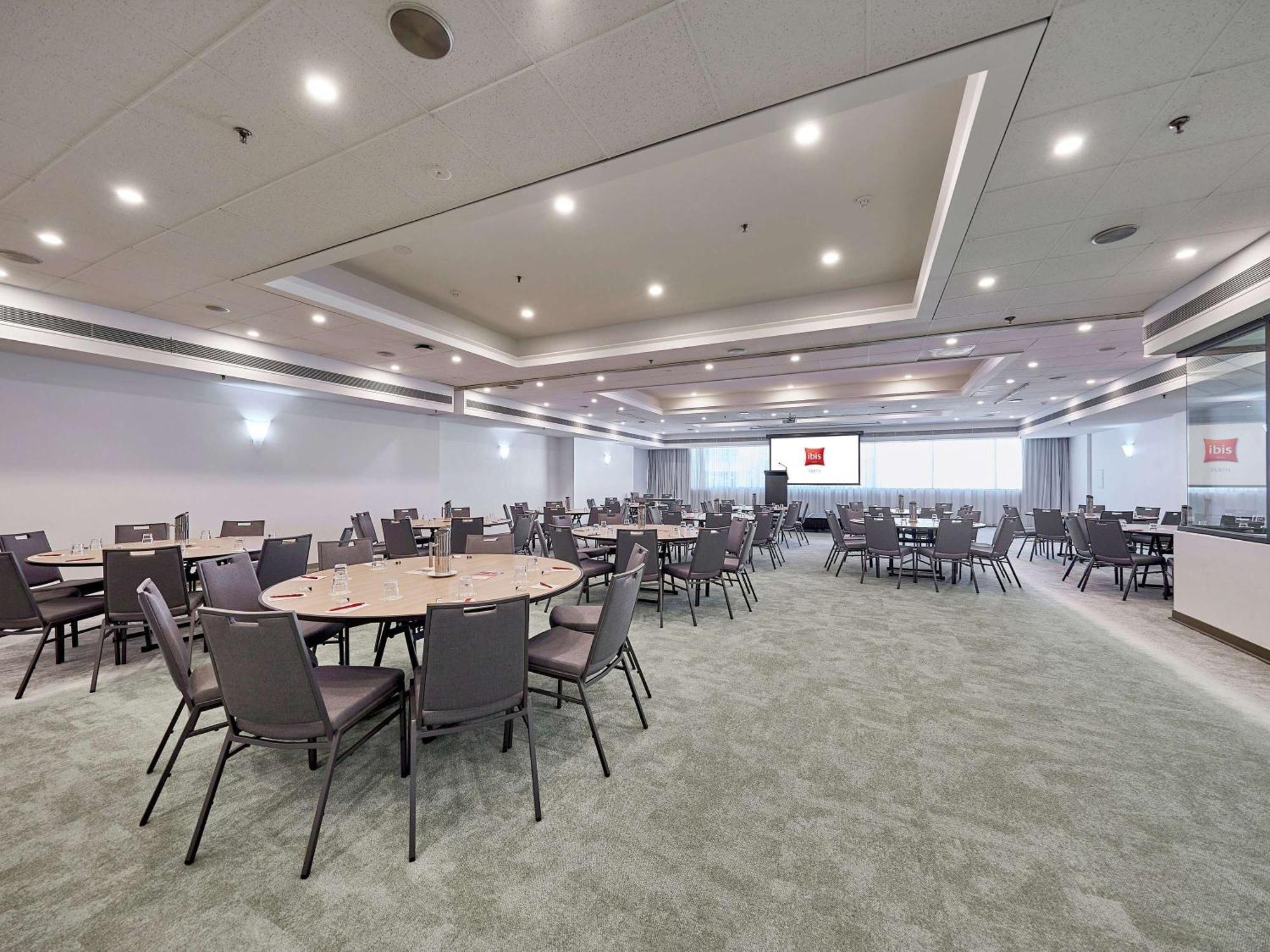 Hotel Ibis 4*