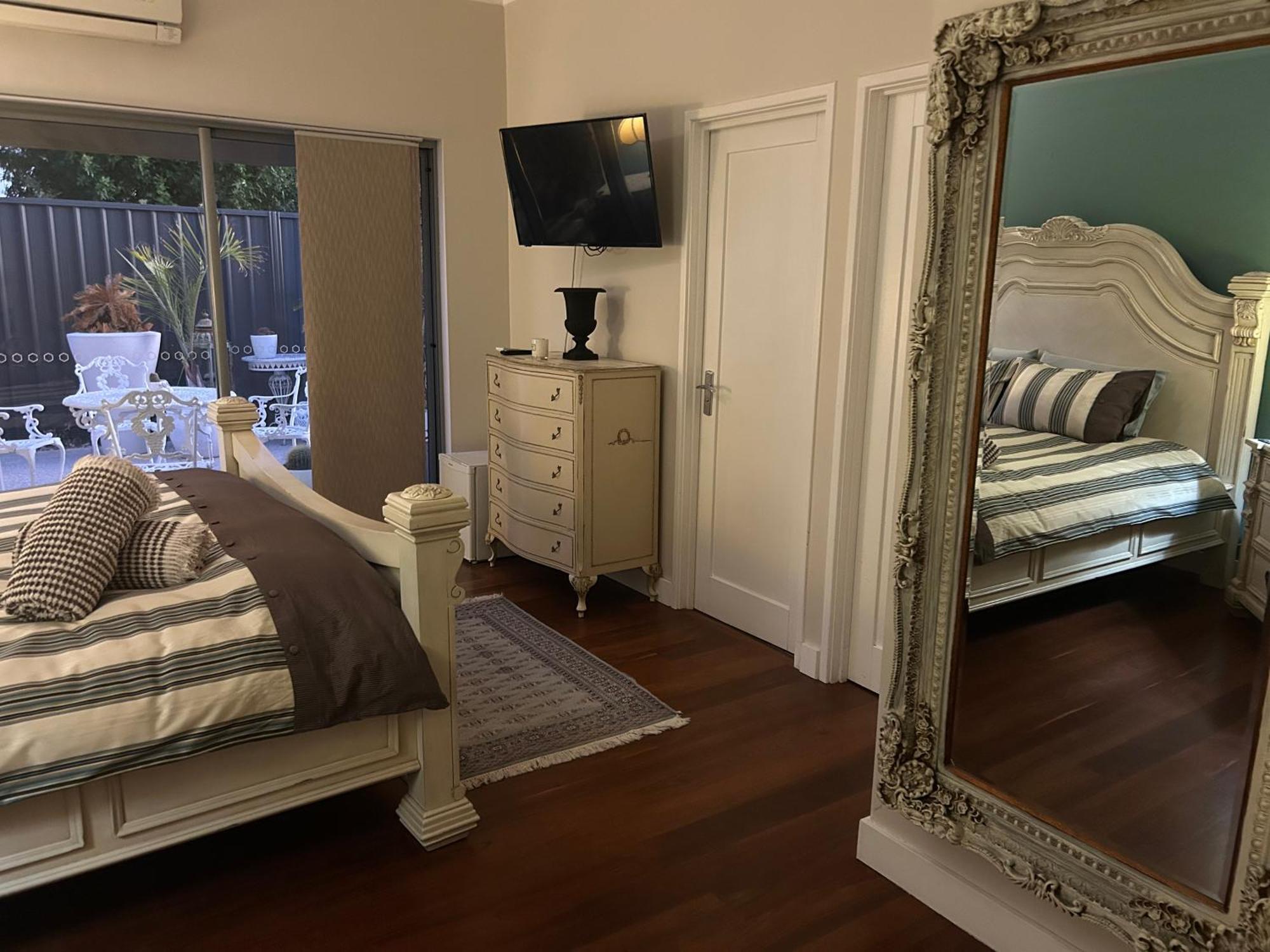 Koombana Retreat * Perth
