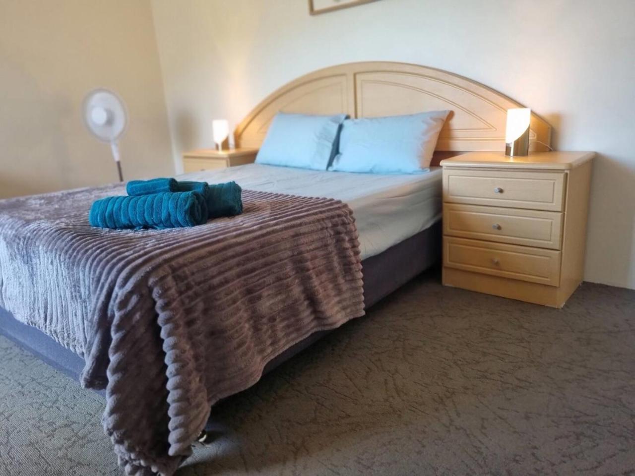 Tranquil Treasure - 3 Bedroom Villa Homestay *