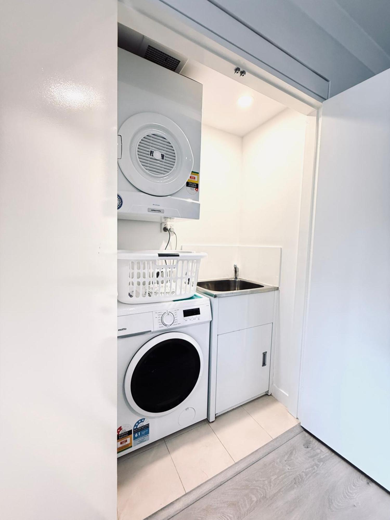 Apartment 104 Eastperth Euphoria Escape 2br Parkng