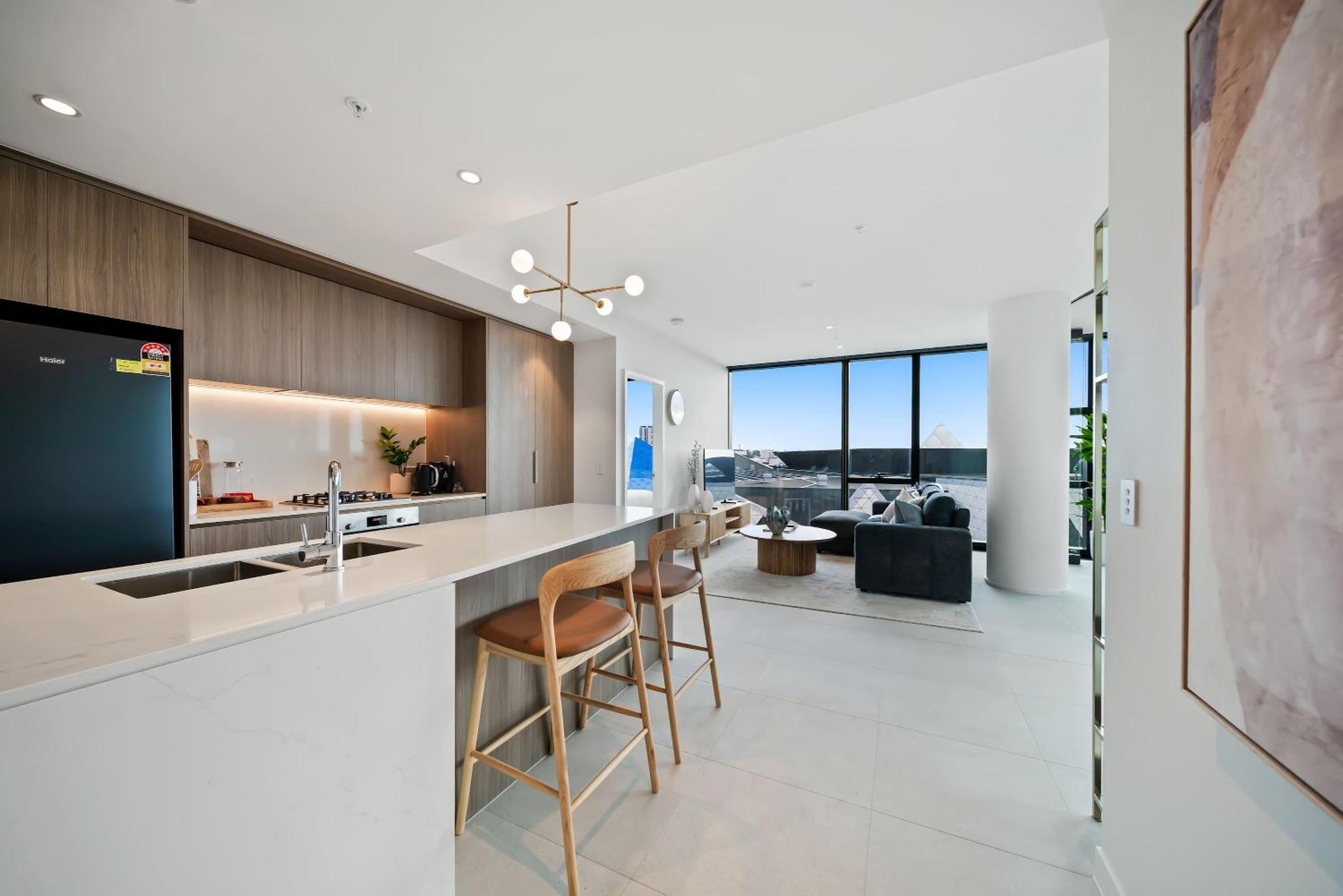 Prime Location Cbd With Pool & Gym * Perth