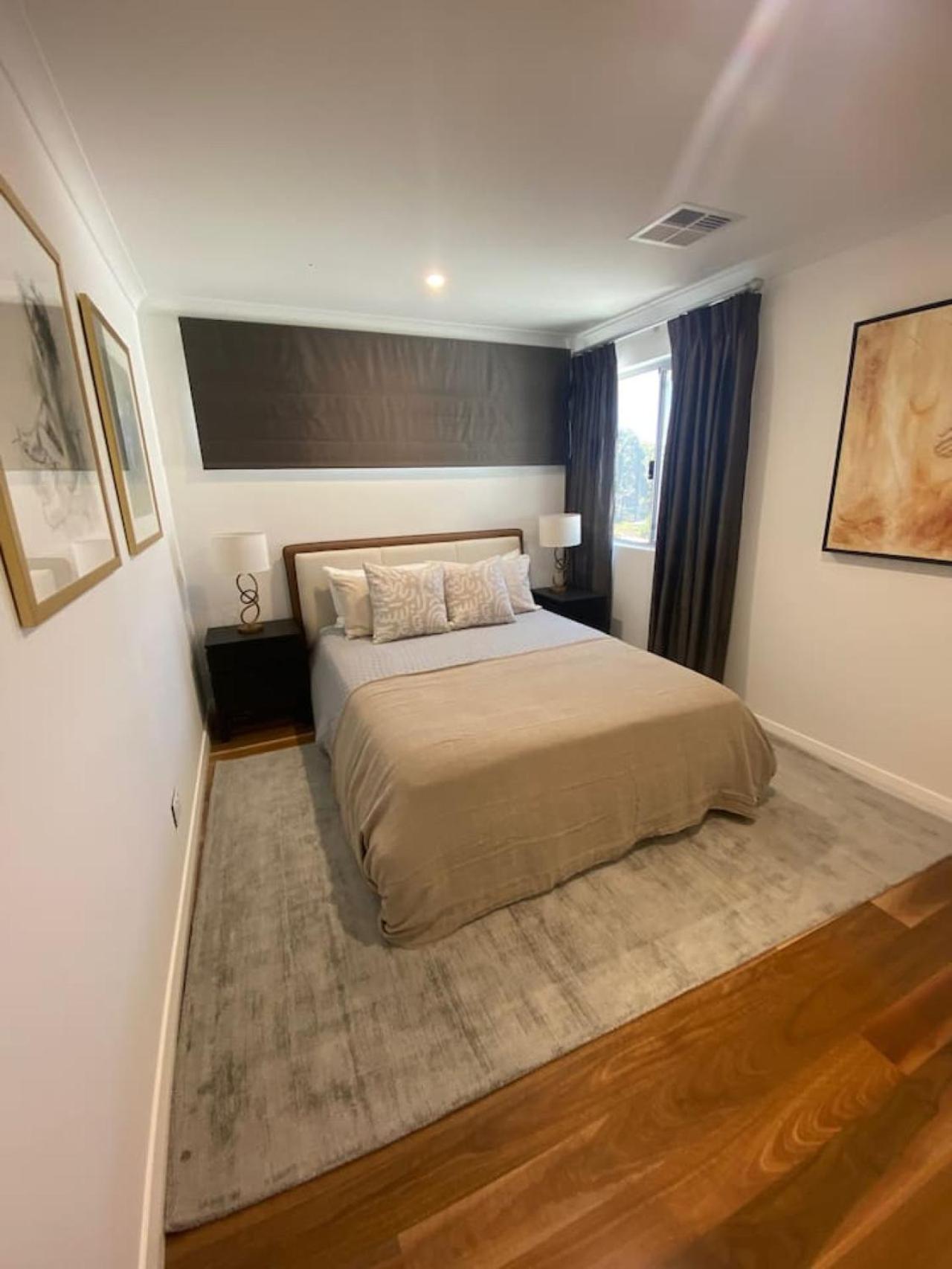 Miamia Ultra Modern With Pool And Courtyard * Perth