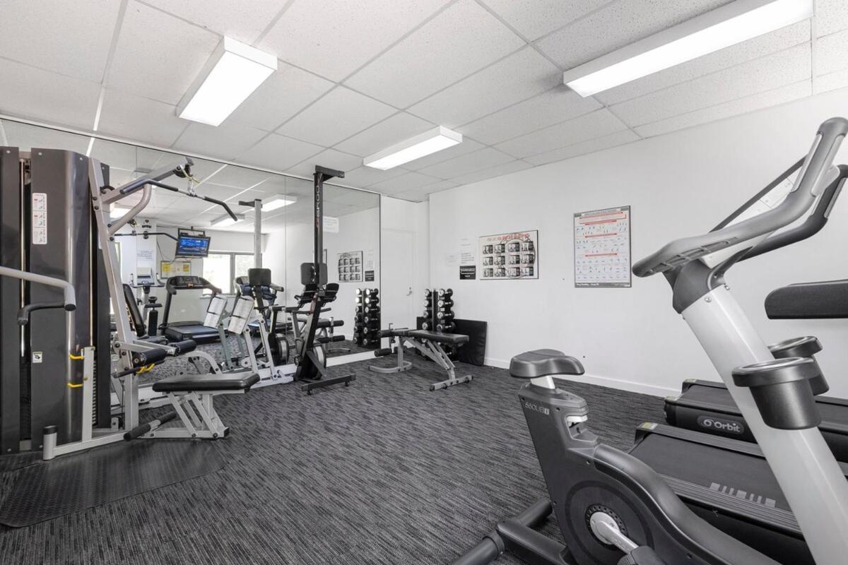2xfree Parking - Pool - Gym Wi-fi * Perth