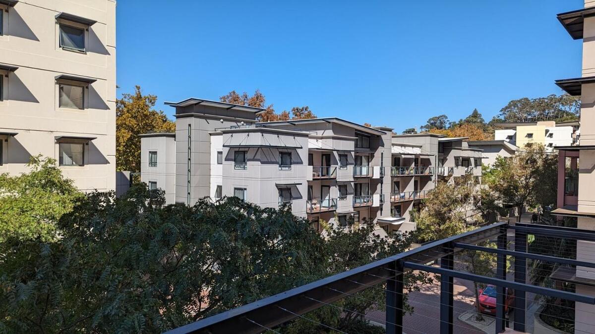 Apartment 2xfree Parking - Pool - Gym Wi-fi Perth