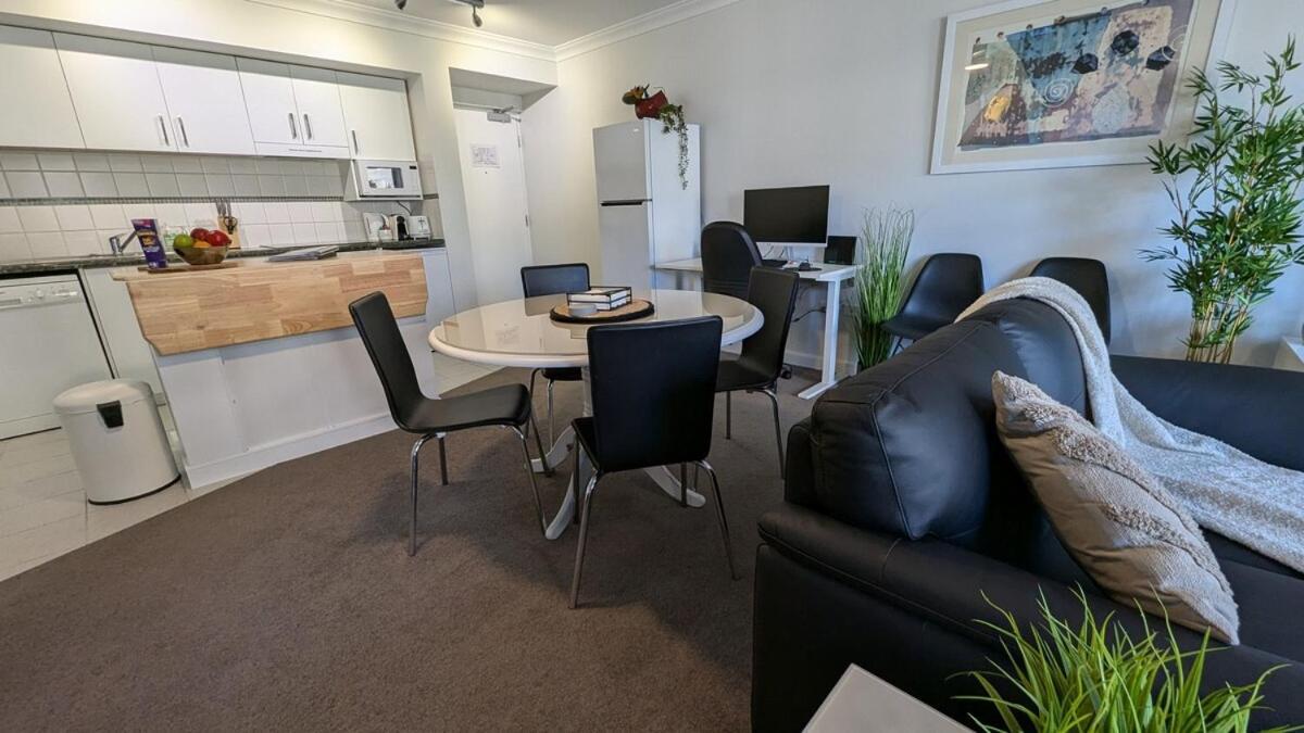 2xfree Parking - Pool - Gym Wi-fi Apartment Perth