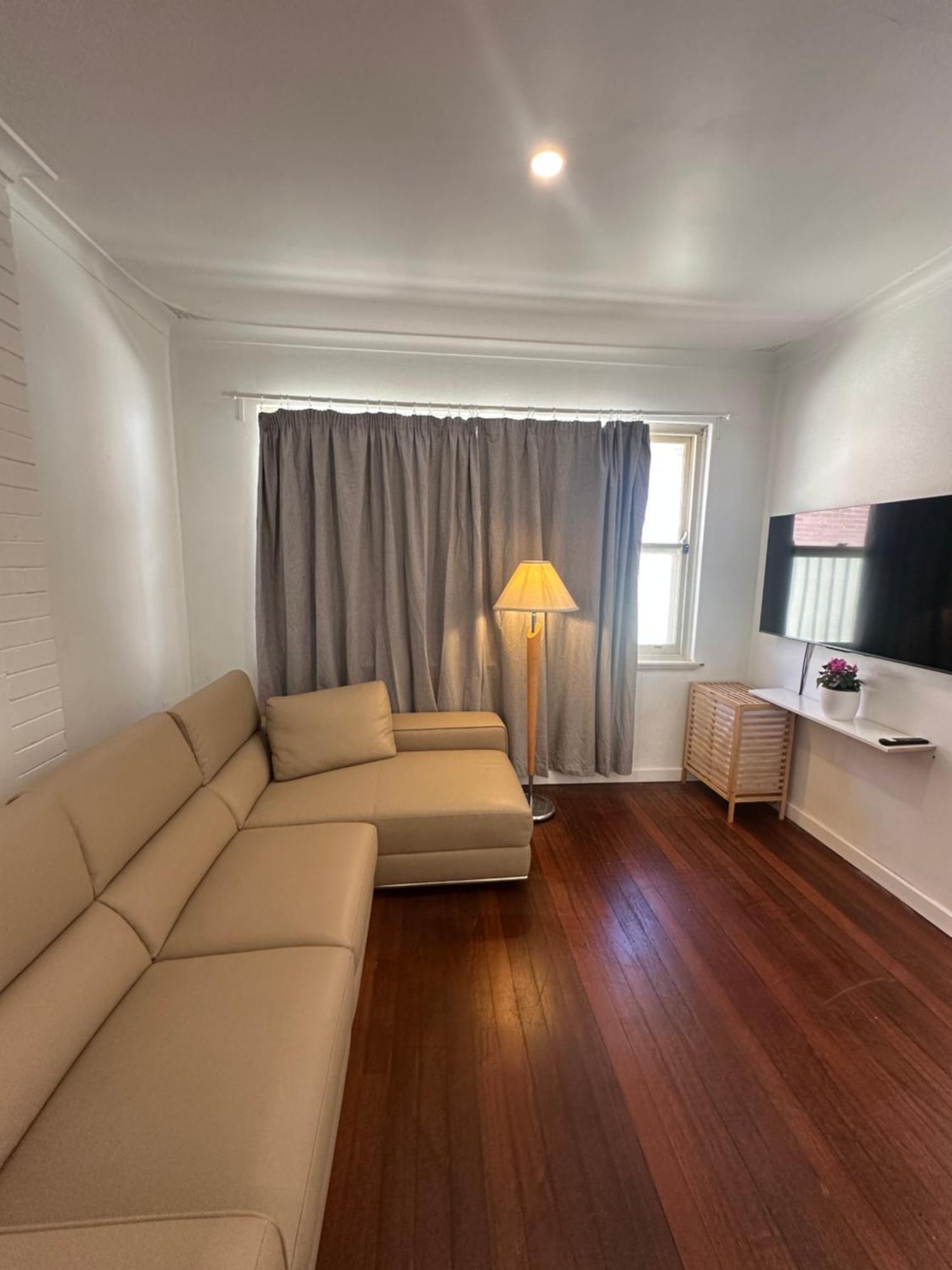 House In Nedlands, Venice Perth