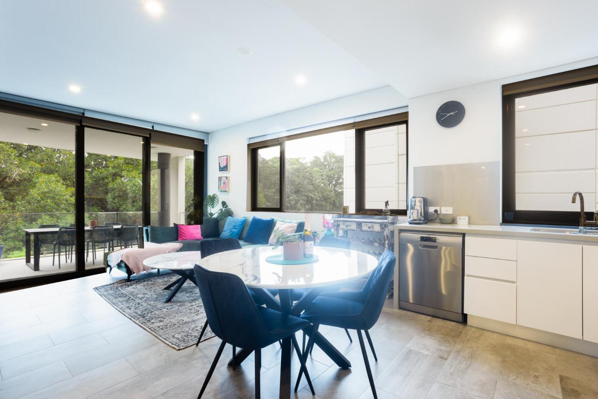 Pangsapuri Stylish 2-br In The Heart Of South *