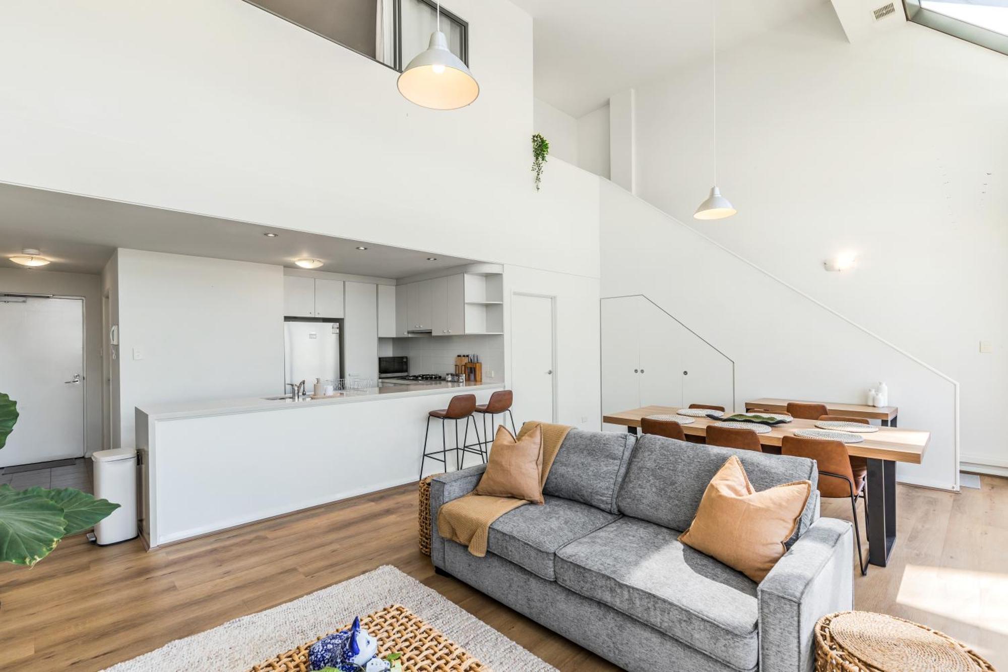 Penthouse In Northbridge * Perth