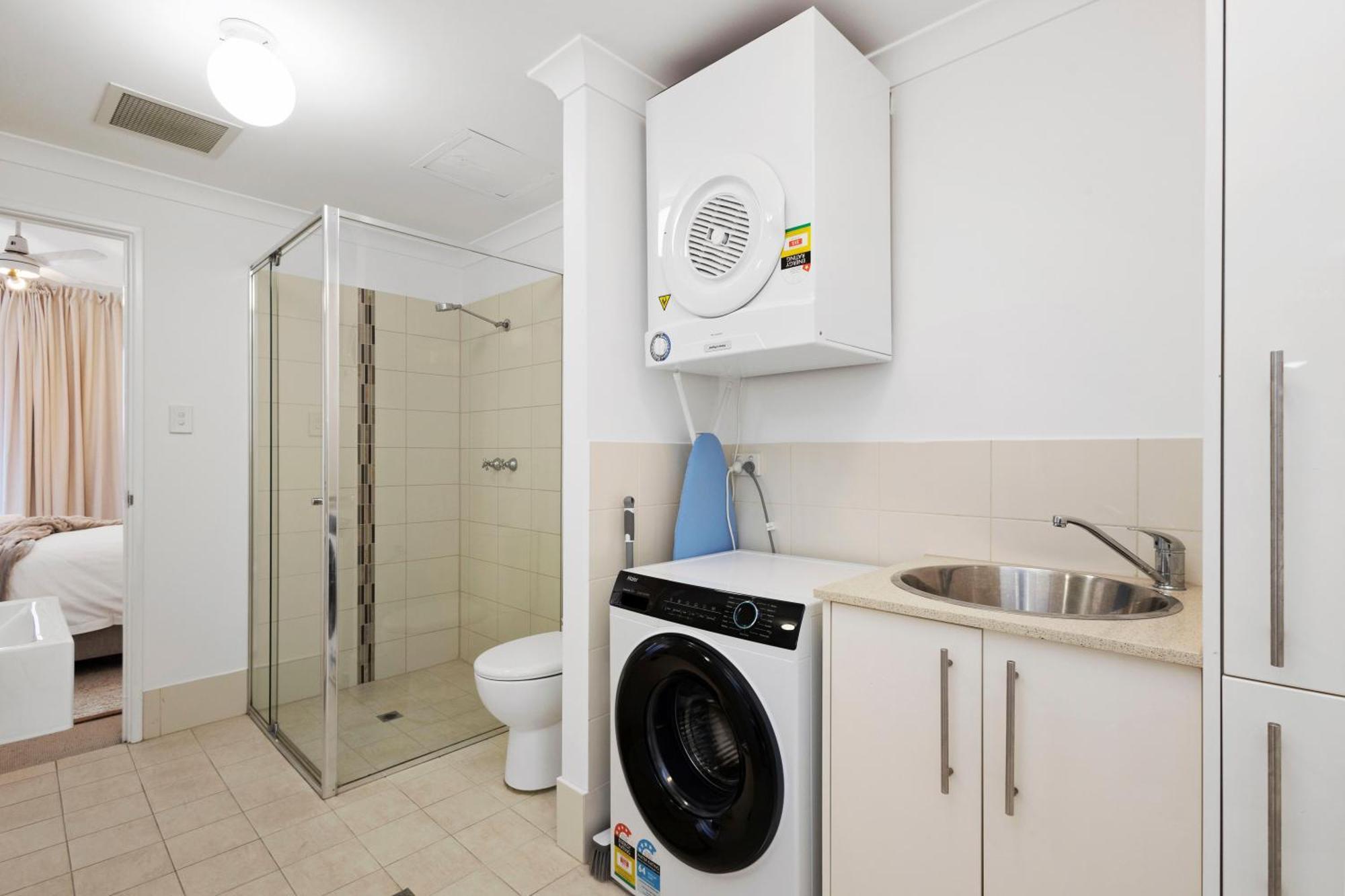 Apartment Perfect Location 2br 1bth - Beckenham