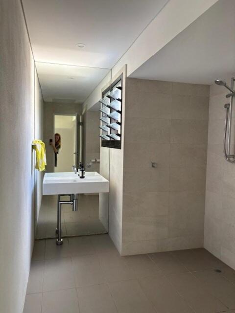 Westerly House - A Luxe Mullaloo Retreat Holiday home Perth
