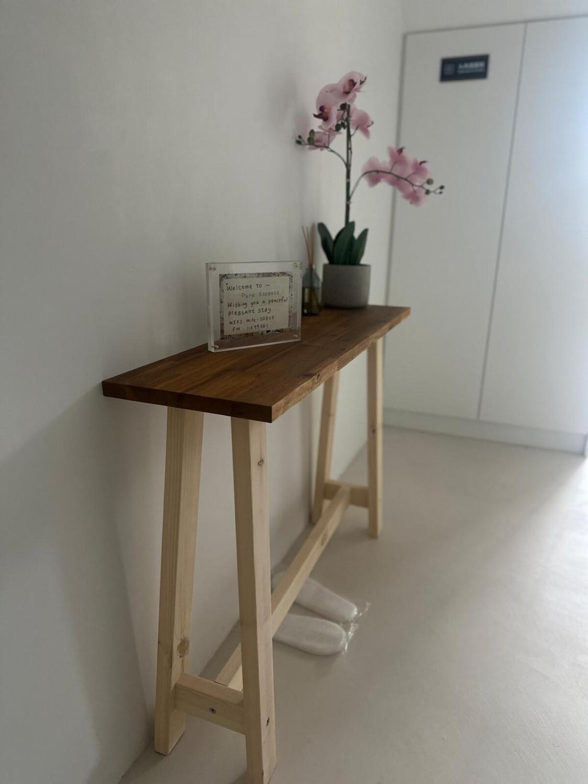Apartment Pure Essence