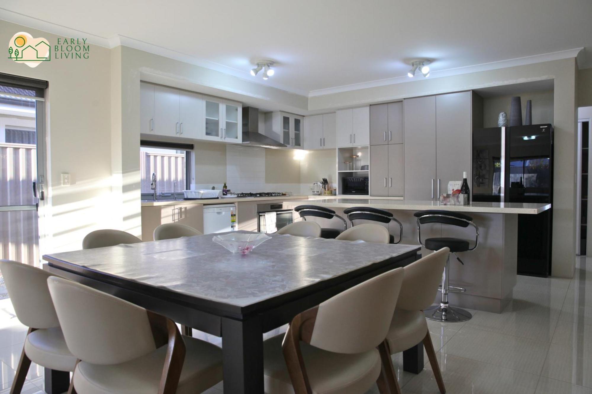 Family Canning Vale By Ebl Holiday home Perth