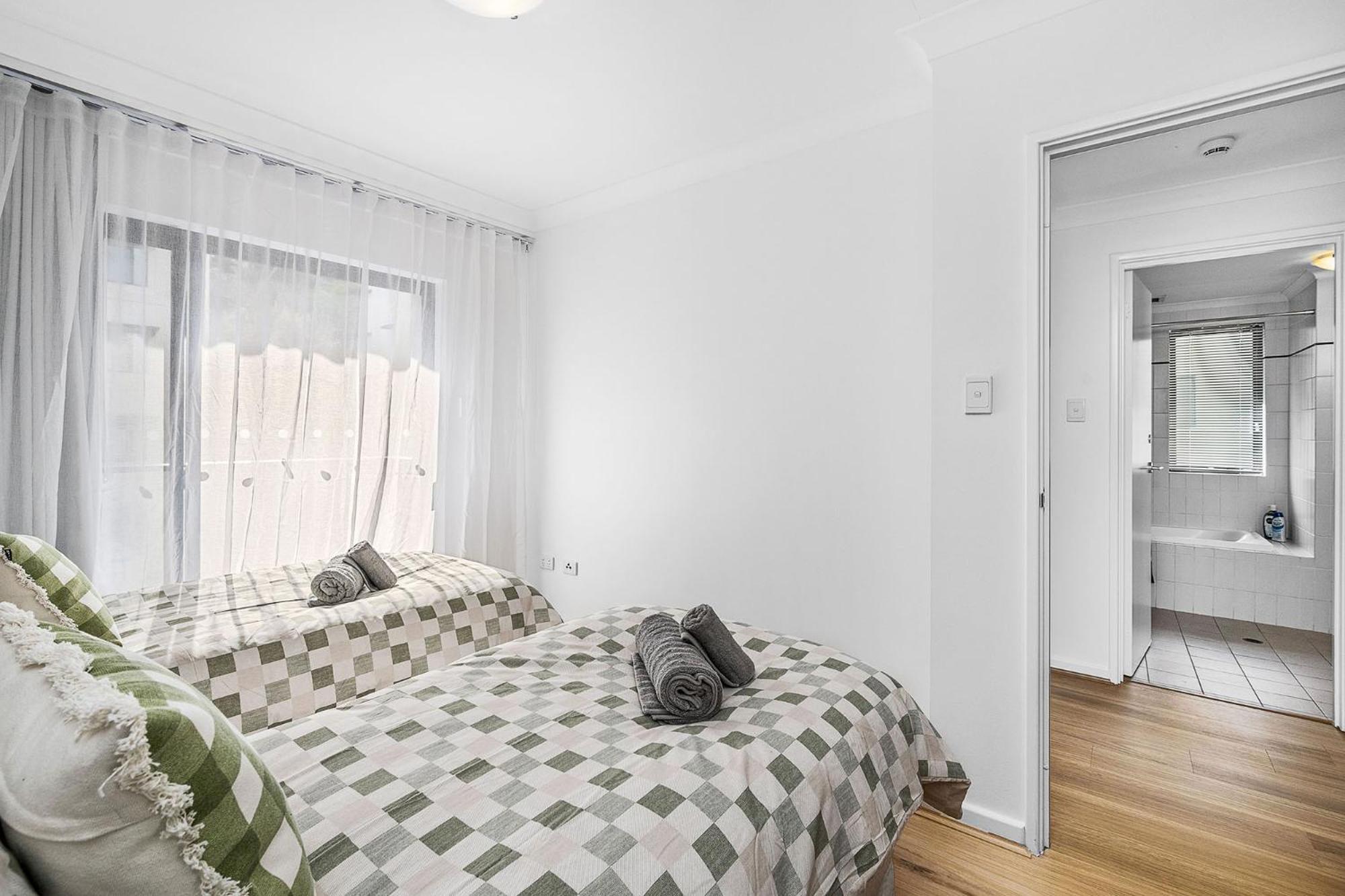 Stylish 2br Urban Retreat Apartment