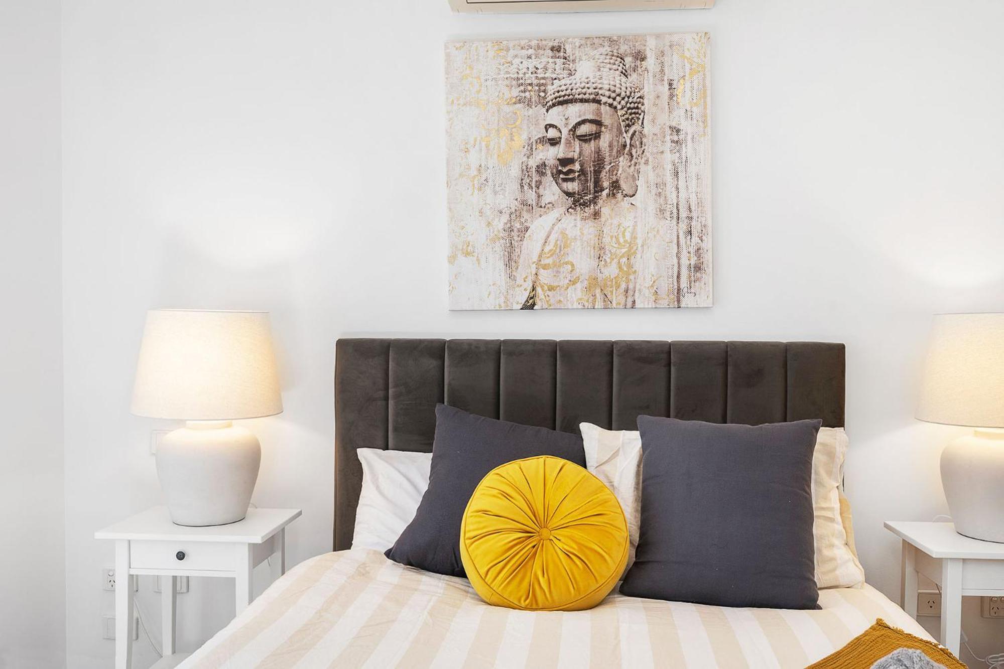 Stylish 2br Urban Retreat Perth